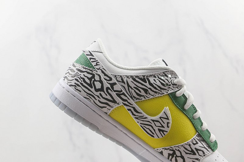 Nike SB Dunk Low Doernbecher "White/Black/Apple Green" фото № 4