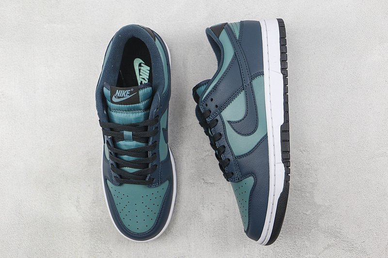 Nike SB Dunk Low "Mineral Slate Armory Navy" фото № 6