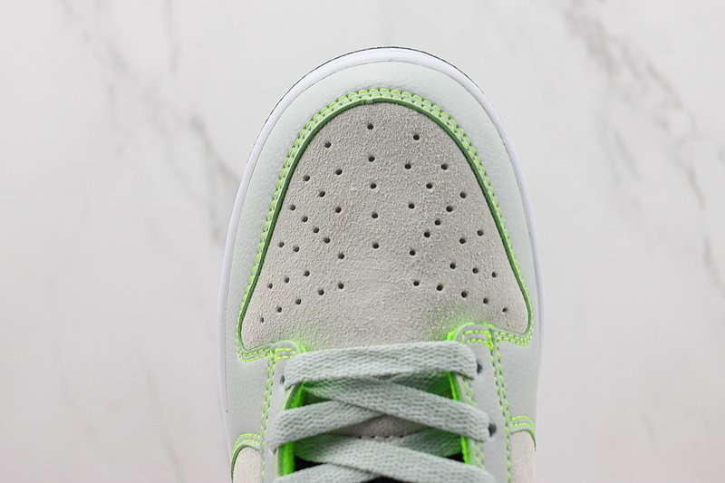 Nike Dunk Low "University of Oregon PE" фото № 3