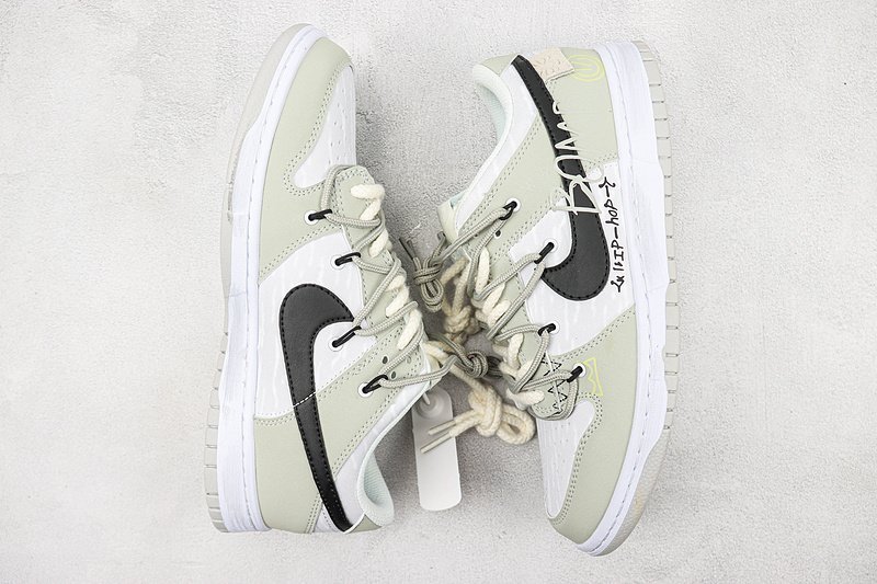 Nike Dunk Low "Green Bomb" фото № 6