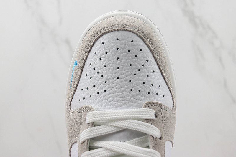 Nike Dunk Low "Mini Swoosh/Football Grey" фото № 4