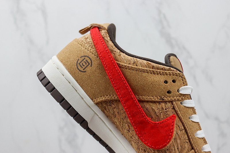 CLOT x Nike Dunk Low SP "Cork" фото № 3