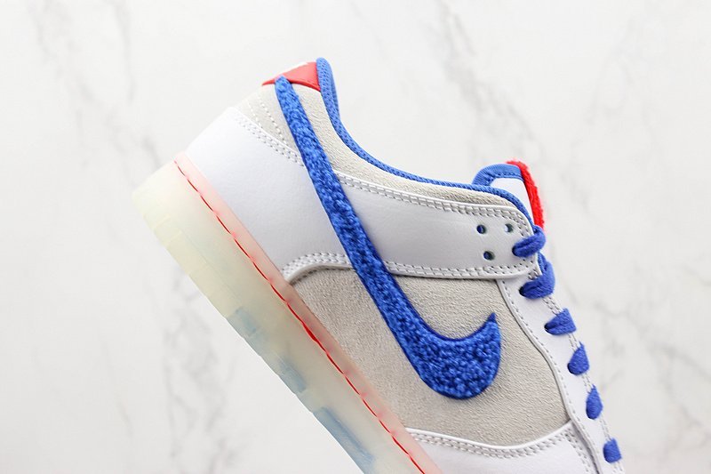 Nike Dunk Low "Year of the Rabbit/Crimson-Varsity Royal" фото № 3