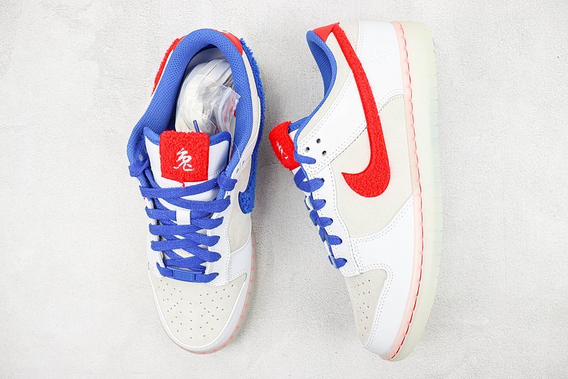 Nike Dunk Low "Year of the Rabbit/Crimson-Varsity Royal" фото № 7