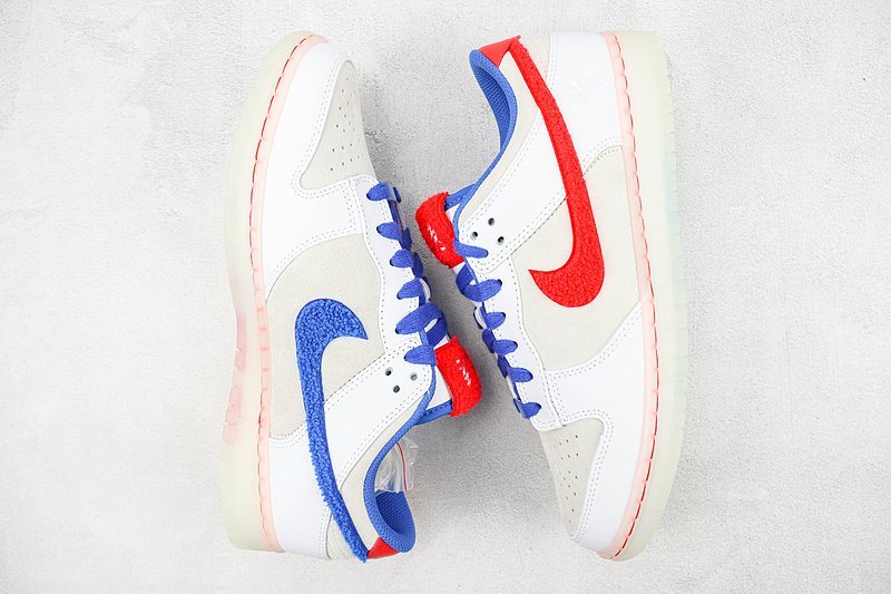 Nike Dunk Low "Year of the Rabbit/Crimson-Varsity Royal" фото № 6