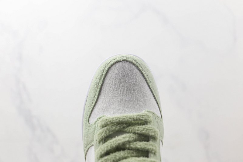 Nike Dunk Low SE "Fleece Pack Honeydew" фото № 4