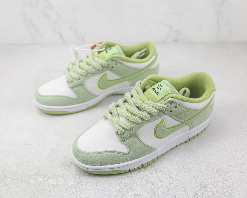 Nike Dunk Low SE "Fleece Pack Honeydew" фото № 5