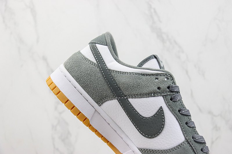 Nike Dunk Low "Reflective Grey" фото № 3