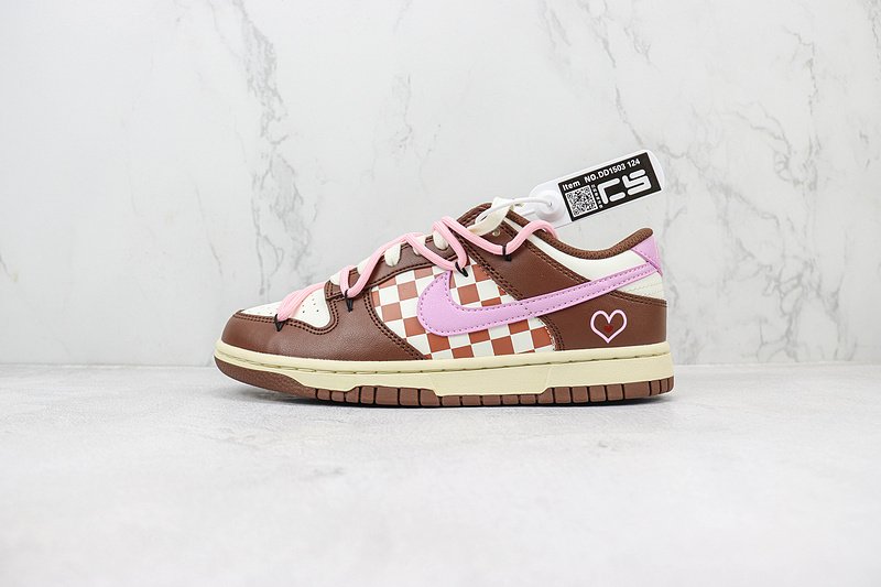 Nike Dunk Low "Cacao/Red Cell/Pink" фото № 2