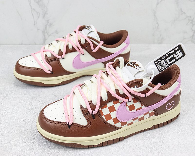 Nike Dunk Low "Cacao/Red Cell/Pink" фото № 5