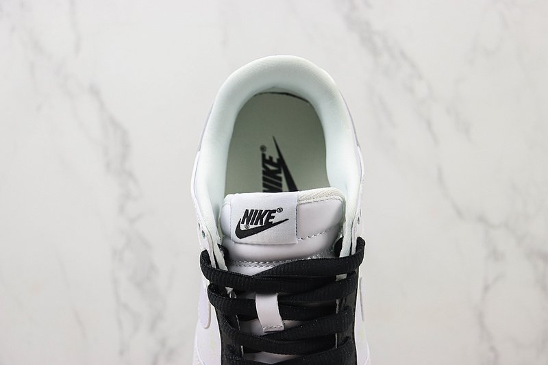 TIGHTBOOTH x Nike Dunk Low "White/Glowing Pattern" фото № 5