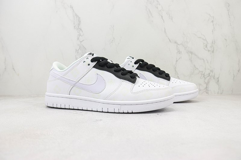 TIGHTBOOTH x Nike Dunk Low "White/Glowing Pattern" фото № 6