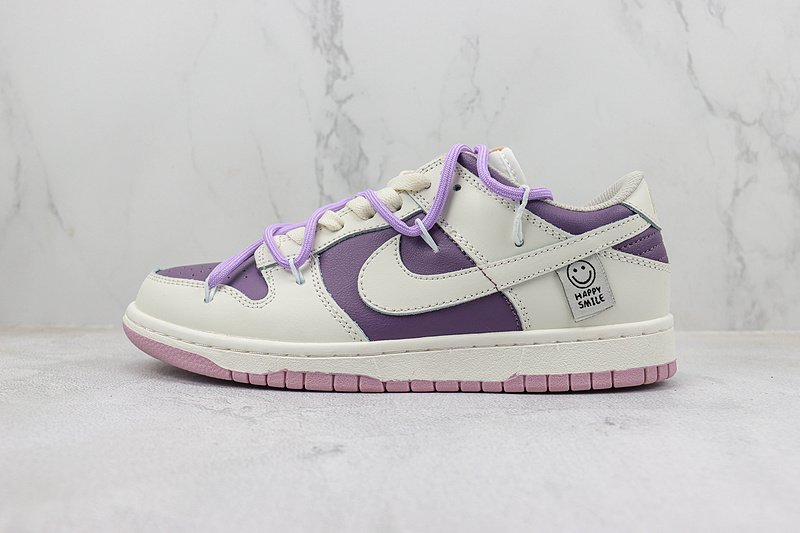 Nike SB Dunk Low "Cream/Purple" фото № 2
