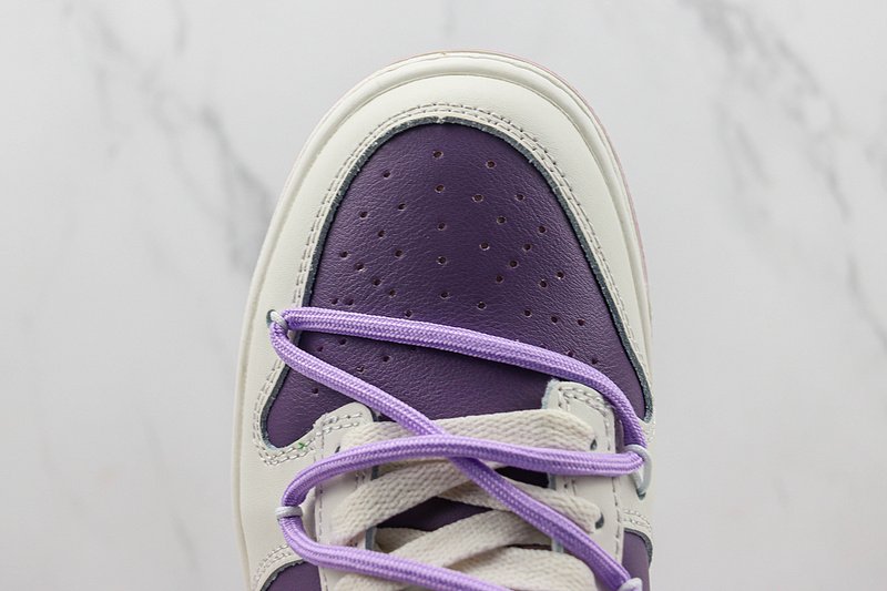 Nike SB Dunk Low "Cream/Purple" фото № 3