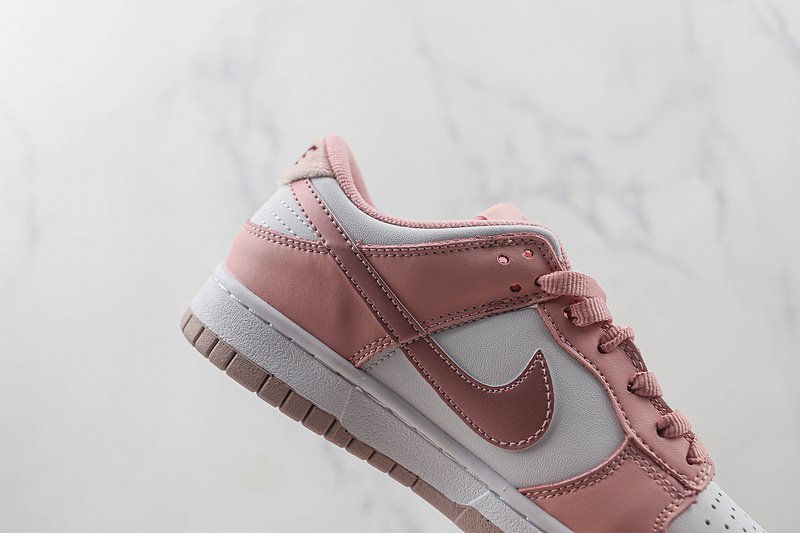 Nike Dunk Low "Pink Velvet" фото № 4