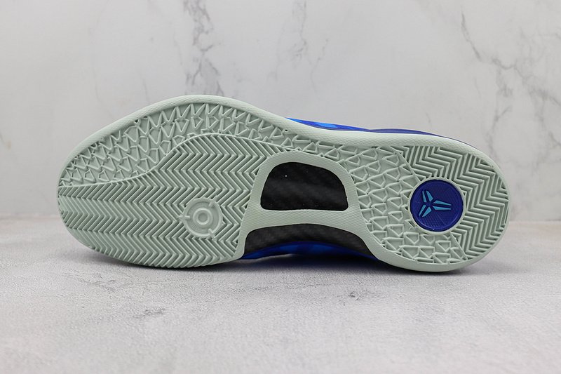 Nike Kobe 8 System "Aqua Camo" фото № 8