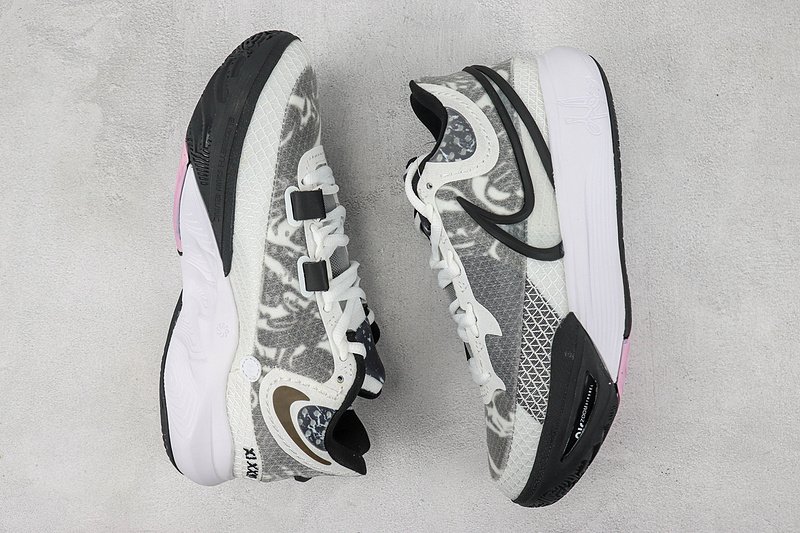 Nike Kyrie 8 "White/Grey/Black" фото № 7