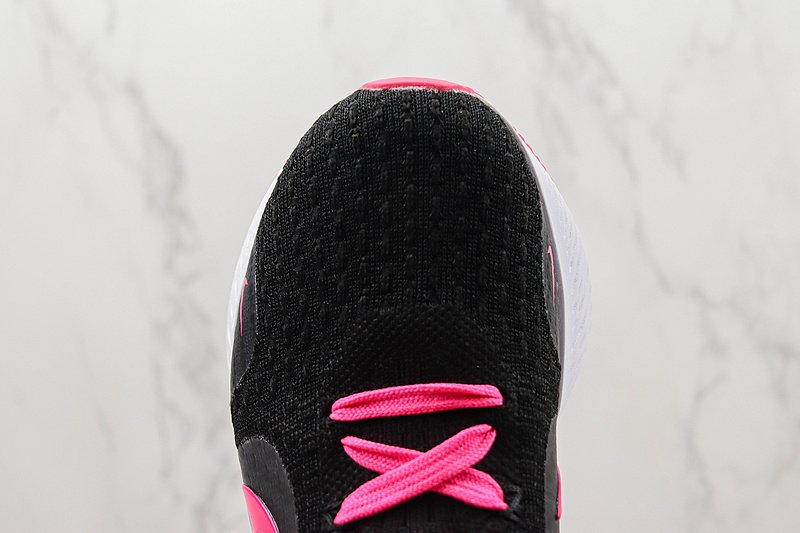 Nike React Infinity Run Flyknit 3 Premium "Black/Pink" фото № 3