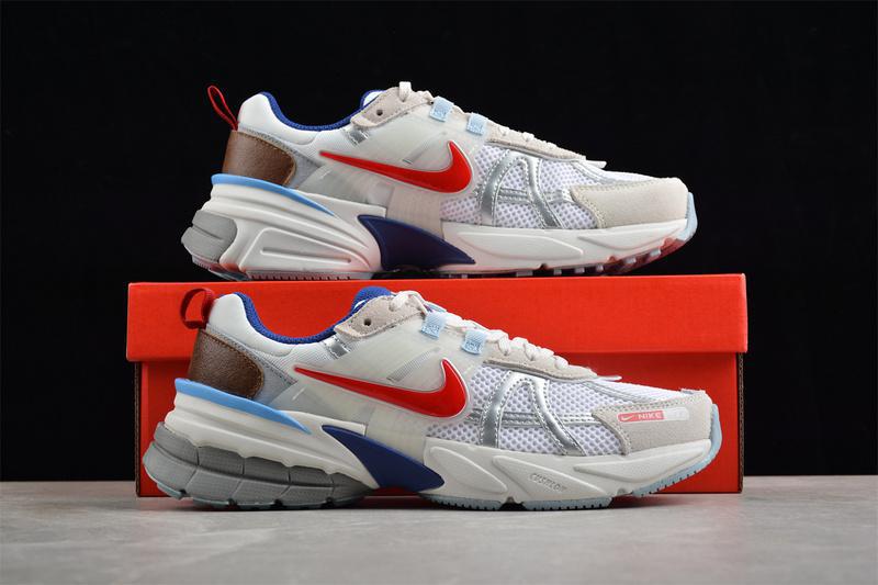 Nike V2K Run "Metallic/Silver/Gym/Red/Deep Royal Blue" фото № 9