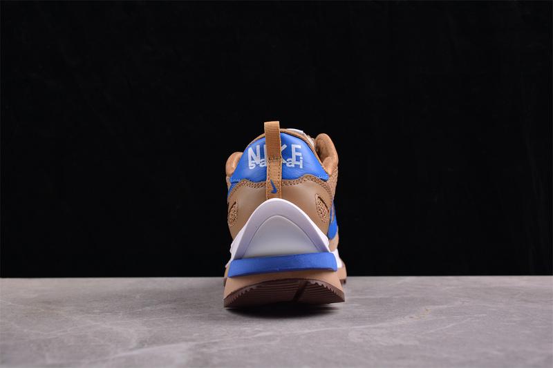 Sacai x Nike Vapor Waffle 3.0 "Brown/Blue/Black/White" фото № 5