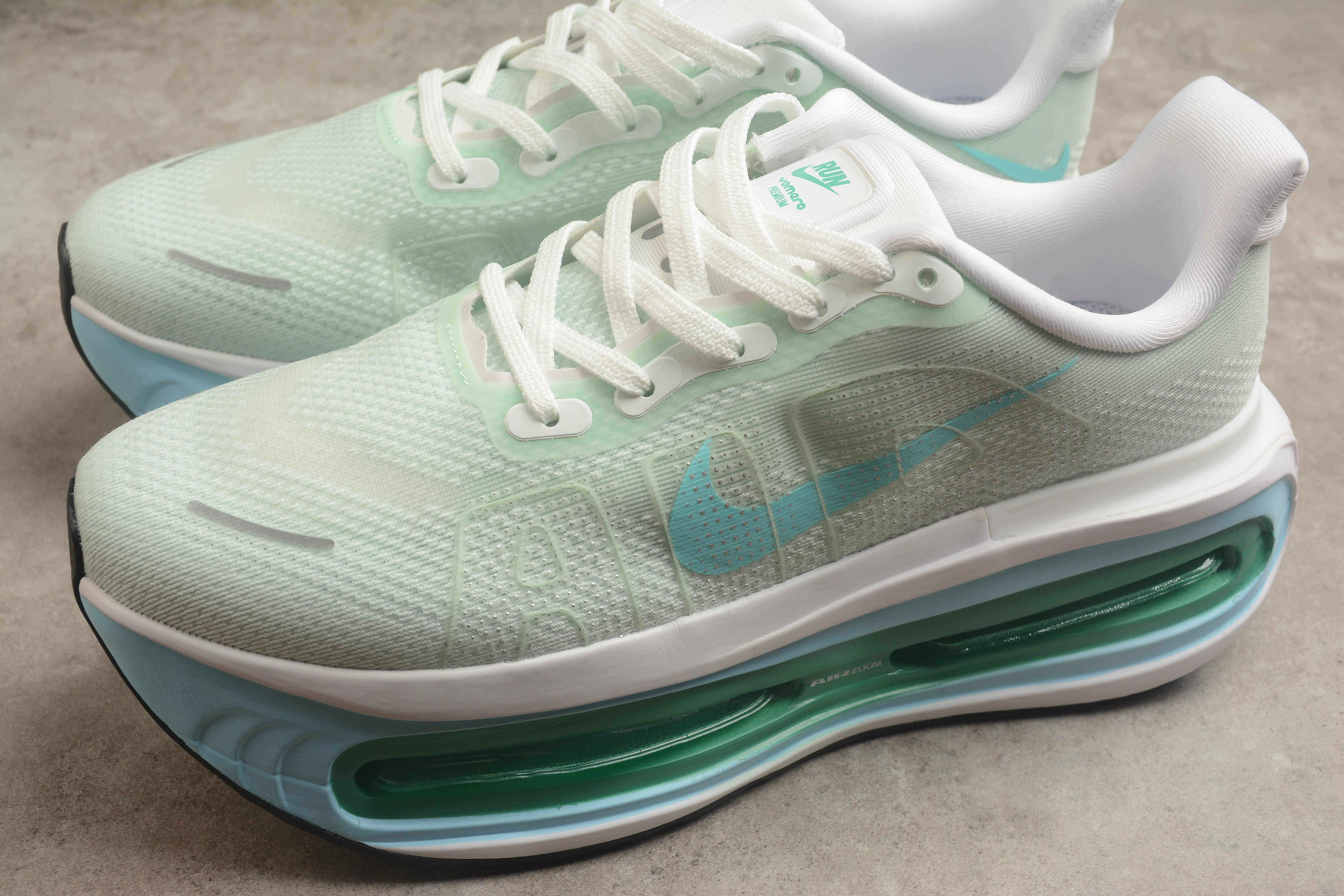 Nike Vomero Premium "Barely Green/Mint Foam" фото № 3