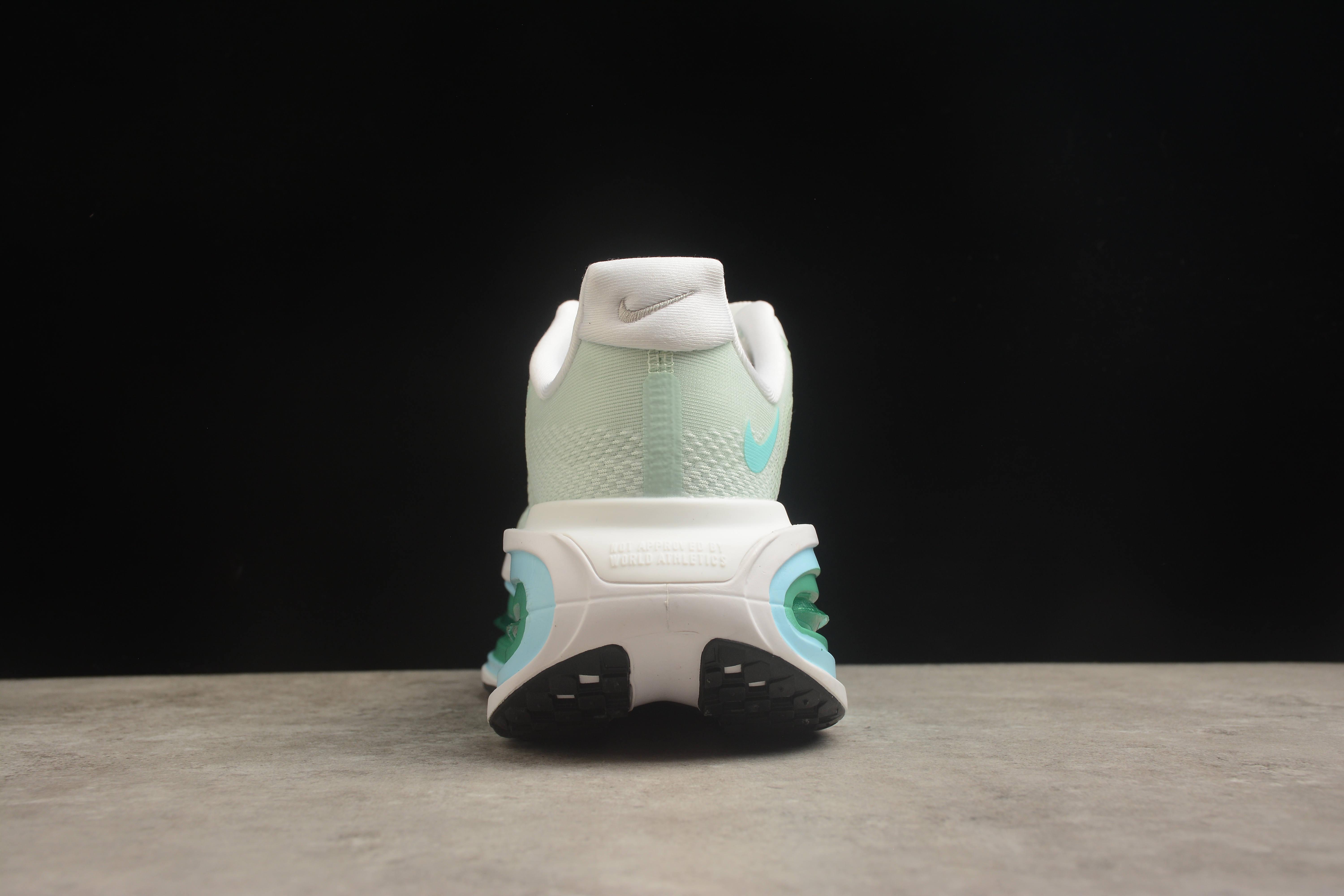 Nike Vomero Premium "Barely Green/Mint Foam" фото № 9