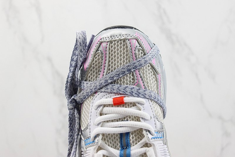Nike Zoom Vomero 5 "White/Blue/Red" фото № 3