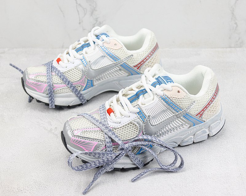 Nike Zoom Vomero 5 "White/Blue/Red" фото № 5