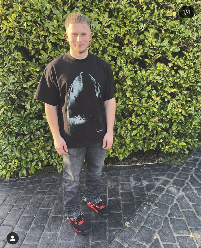 Футболка Represent Shark With Teeth "Black" фото № 8