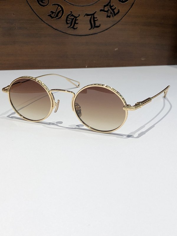 Солнцезащитные очки Chrome Hearts Rounded Shaped With Decorated Frame "Brown" фото № 2