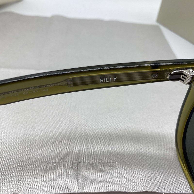 Солнцезащитные очки Gentle Monster Temples Decorated By Symbol "Yellow/Black" фото № 3