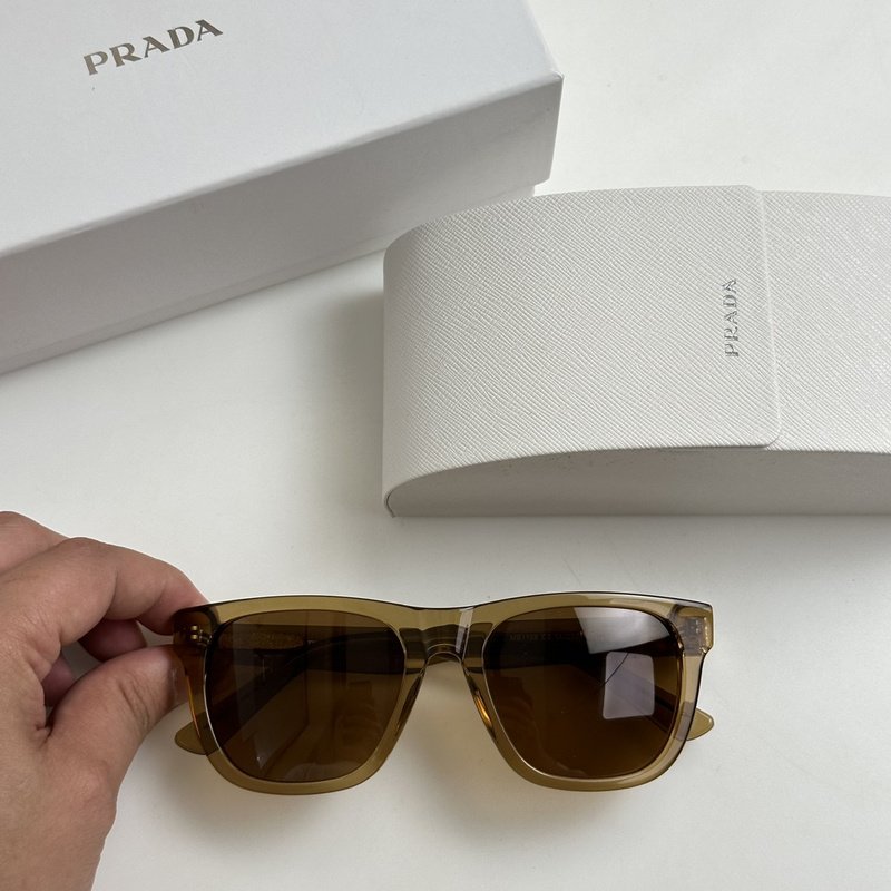Солнцезащитные очки Prada Big Logo Letters On Frame "Brown" фото № 2