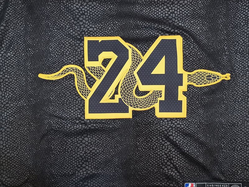 Баскетбольная Джерси NBA Los Angeles Lakers №24 Kobe Bryant "Black" фото № 2