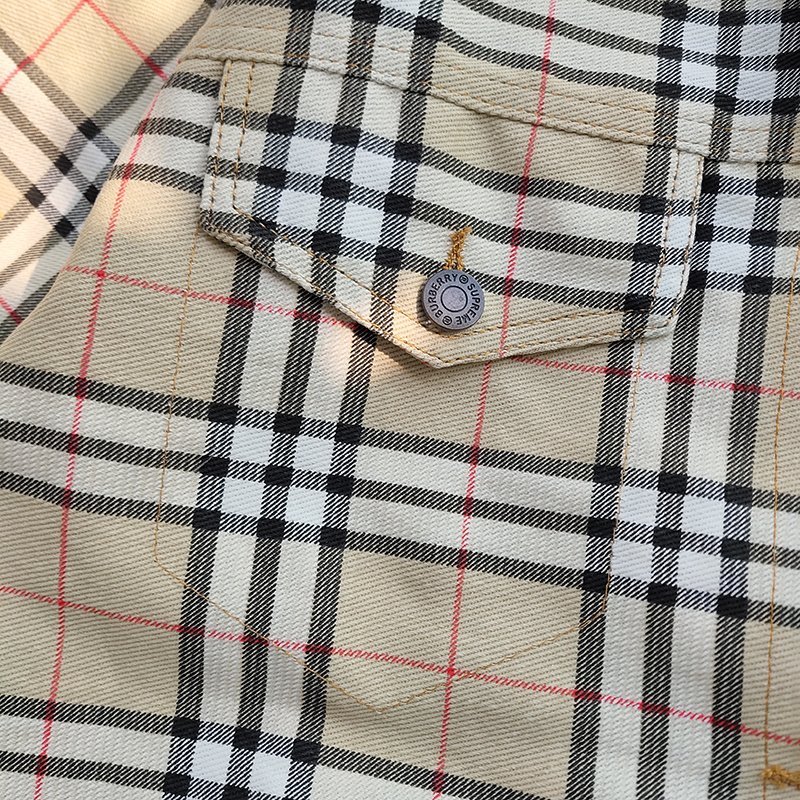 Джинсовая Куртка Burberry X Supreme In A Cage And With A Logo "Beige/White" фото № 5