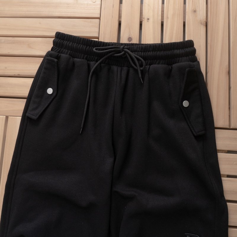 Брюки Represent Decorated Pockets On Both Sides "Black" фото № 3