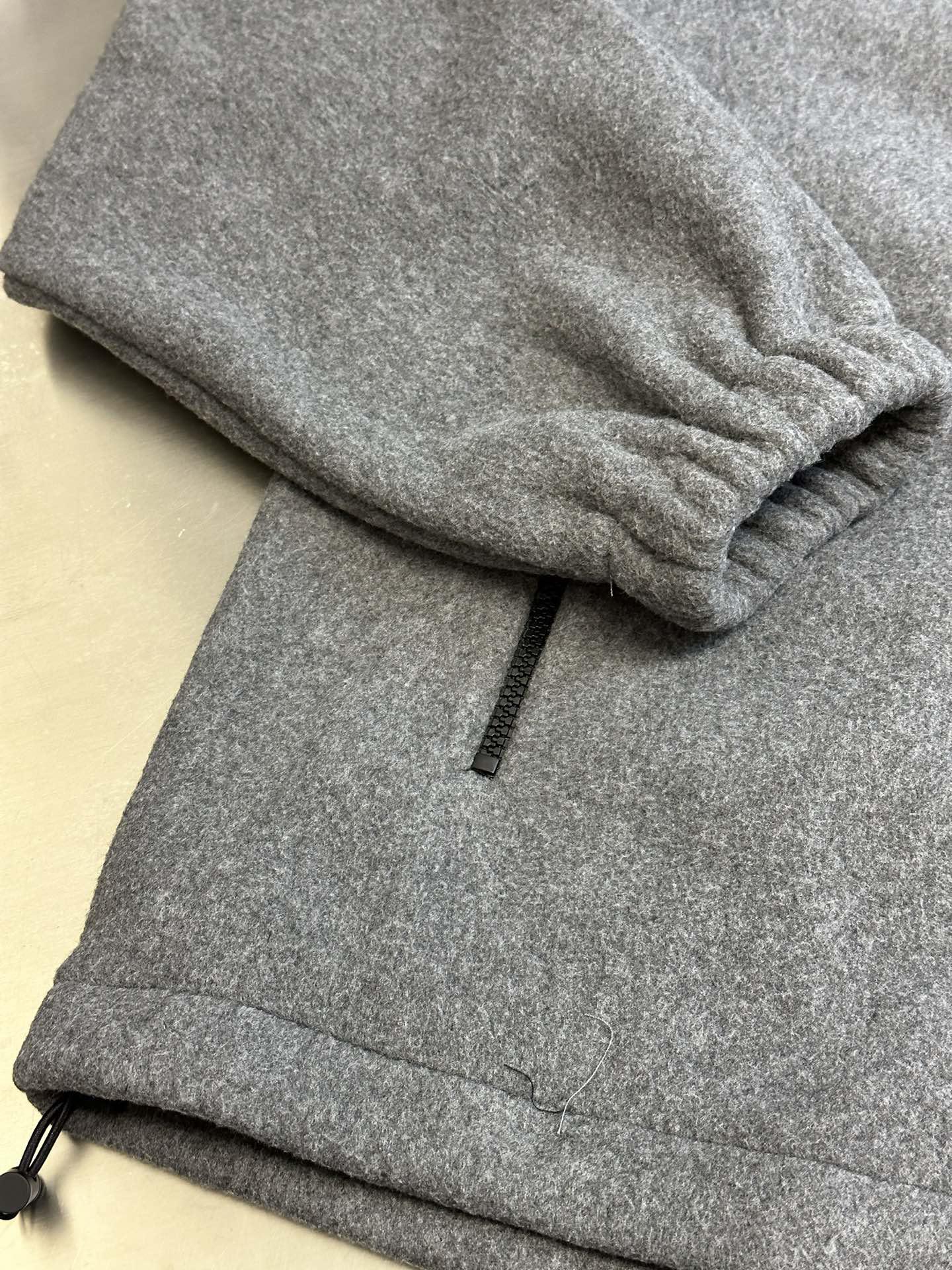 Бомбер Miu Miu Frontside Contrast White Logo Miu Miu "Gray" фото № 7