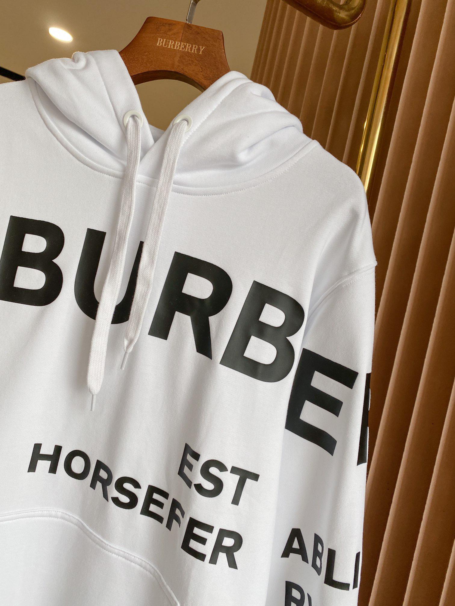 Худи Burberry Frontside Logo Est Horsefer London "White" фото № 3