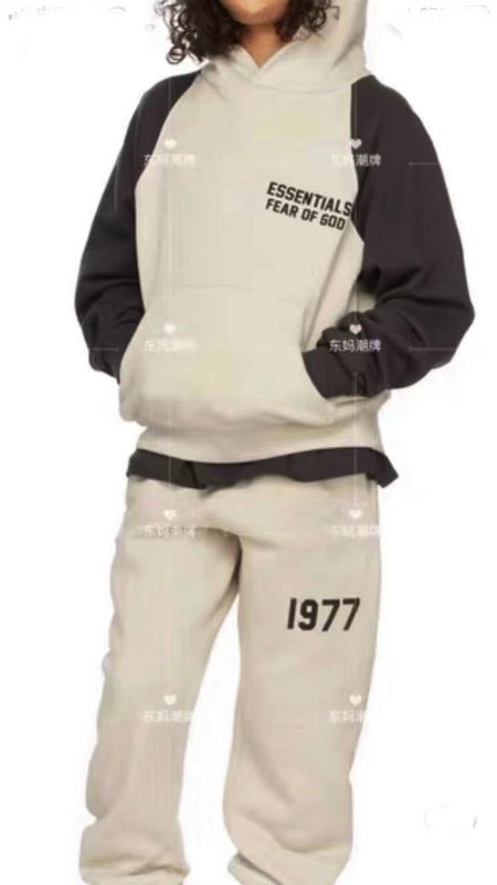 Худи Fear Of God Essentials "Black/Beige" фото № 8