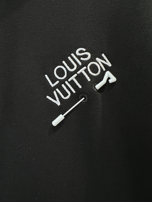 Худи Louis Vuitton With An Addition To The Logo "Black" фото № 3