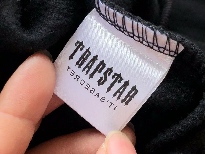 Худи Trapstar Mirror Inscription It's A Secret "Black" фото № 9