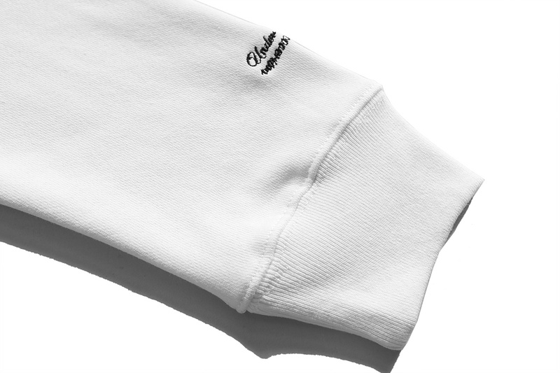 Худи Undercover Image Of A Boy On His Back "White" фото № 3