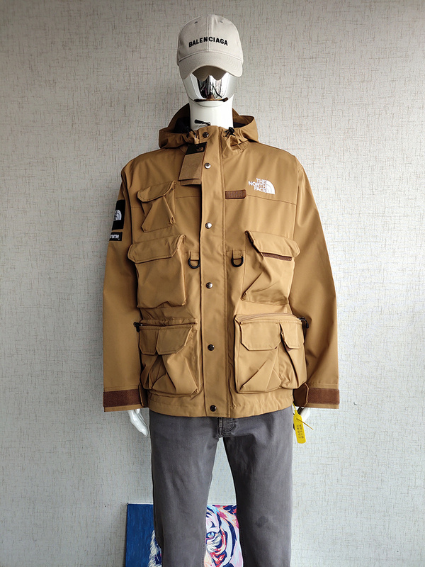 Куртка The North Face X Supreme Logo Large Pockets "Brown" фото № 3