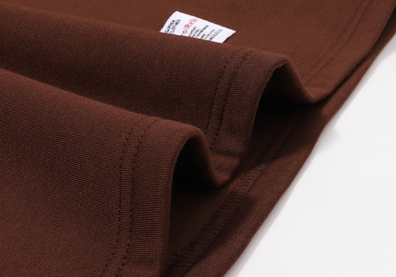 Лонгслив Rrr123 A Plush Toy Behind The Text "Brown" фото № 4