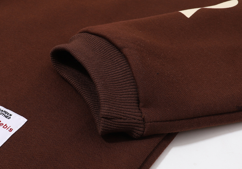 Лонгслив Rrr123 A Plush Toy Behind The Text "Brown" фото № 9