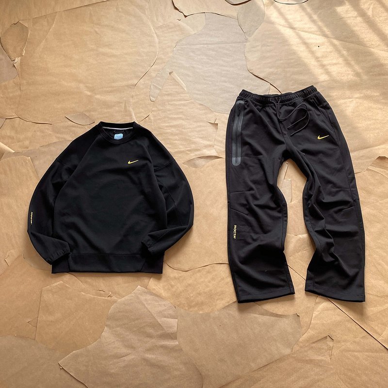 Спортивный костюм Nike With Small Logo And Inscription "Black" фото № 2