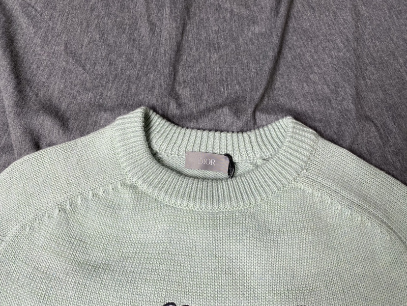 Свитер Dior Beautiful Inscription "White" фото № 3