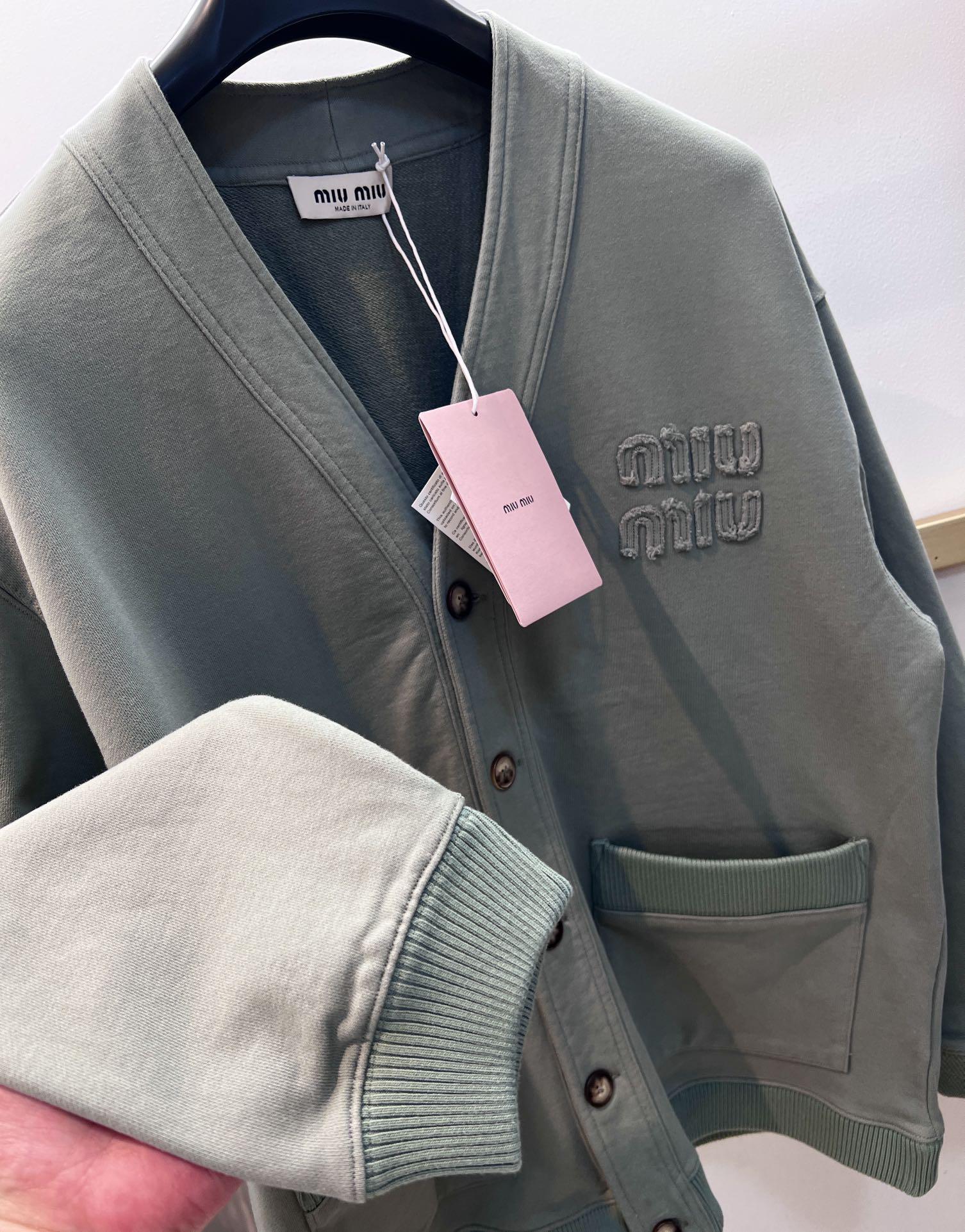 Кардиган Miu Miu Frontside Left Logotype Miu Miu "Navy Gray" фото № 3