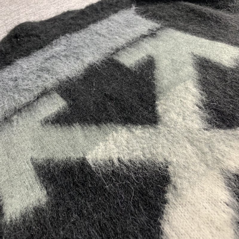 Свитер Off White With Logo Brand "Black/Gray" фото № 6