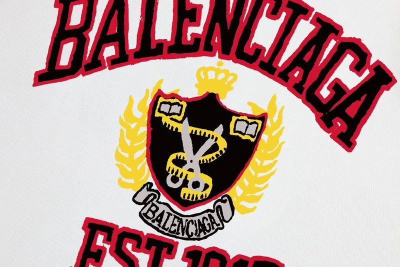 Свитшот Balenciaga With The Designer Coat Of Arms "White" фото № 6