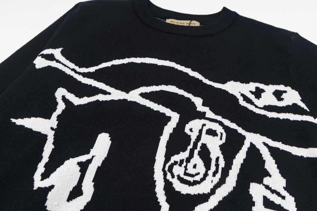 Свитшот Burberry White Horse On Two Sides "Black" фото № 6